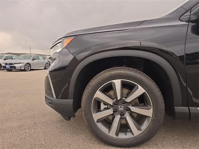 new 2025 Honda Pilot car, priced at $53,530