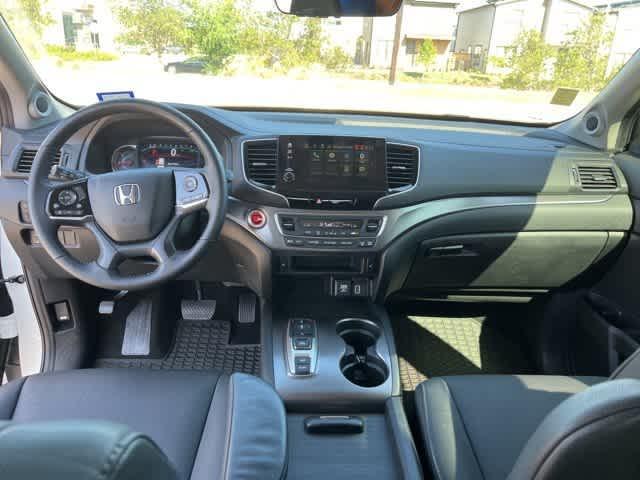 used 2022 Honda Pilot car, priced at $31,195