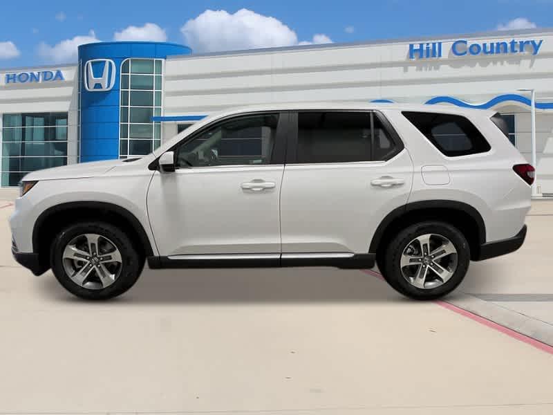 new 2025 Honda Pilot car, priced at $45,297