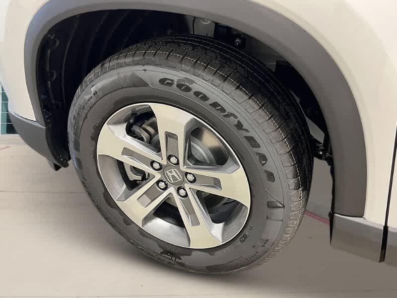 new 2025 Honda Pilot car, priced at $45,297