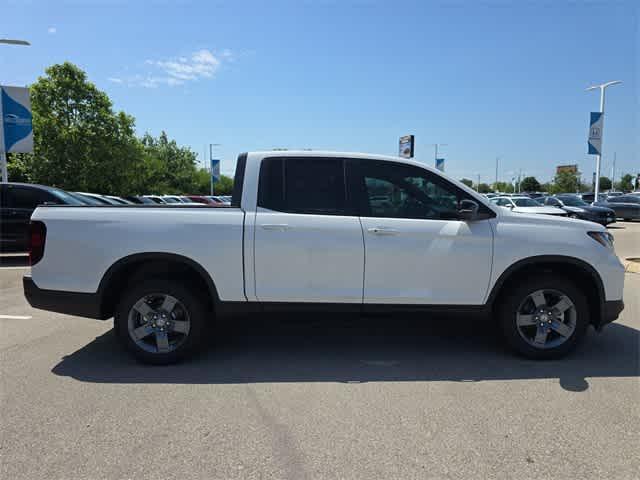new 2025 Honda Ridgeline car, priced at $44,543