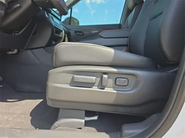 new 2025 Honda Ridgeline car, priced at $44,543
