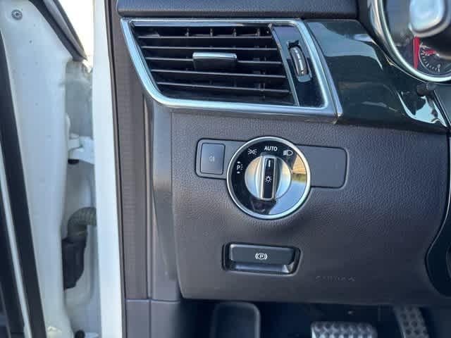 used 2019 Mercedes-Benz GLE 400 car, priced at $20,595