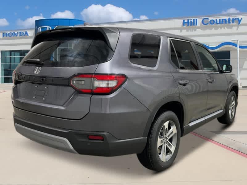 new 2025 Honda Pilot car, priced at $44,915