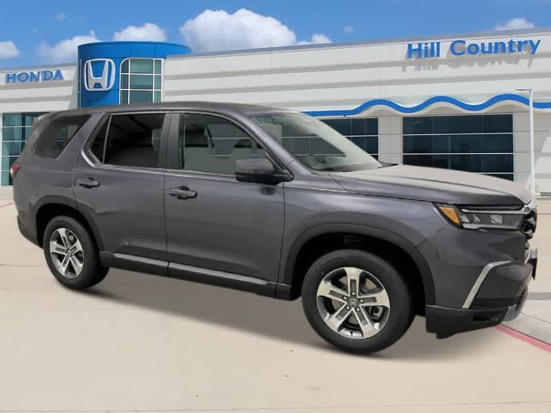 new 2025 Honda Pilot car, priced at $44,915
