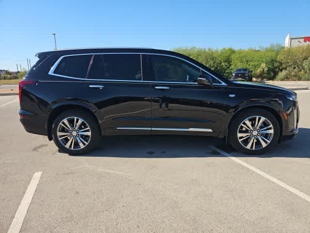 used 2021 Cadillac XT6 car, priced at $25,000