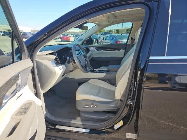 used 2021 Cadillac XT6 car, priced at $25,000