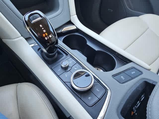 used 2021 Cadillac XT6 car, priced at $25,000