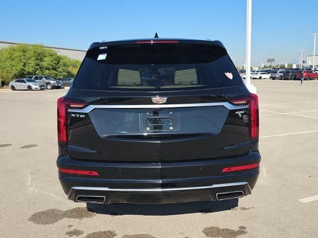 used 2021 Cadillac XT6 car, priced at $25,000