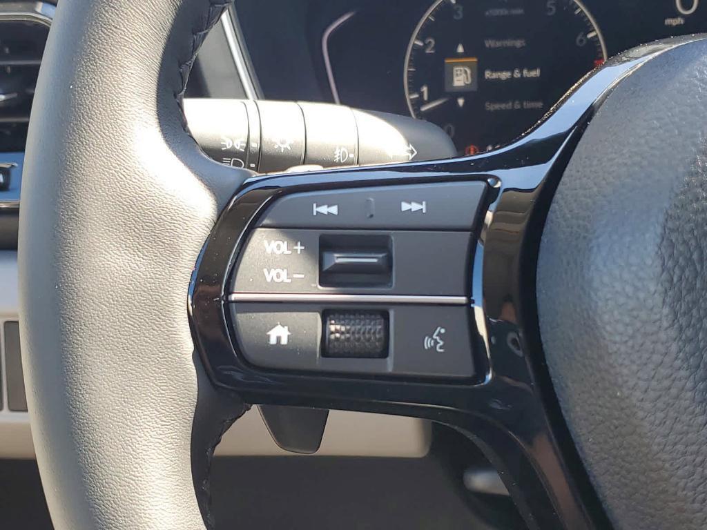 new 2025 Honda Pilot car, priced at $46,827