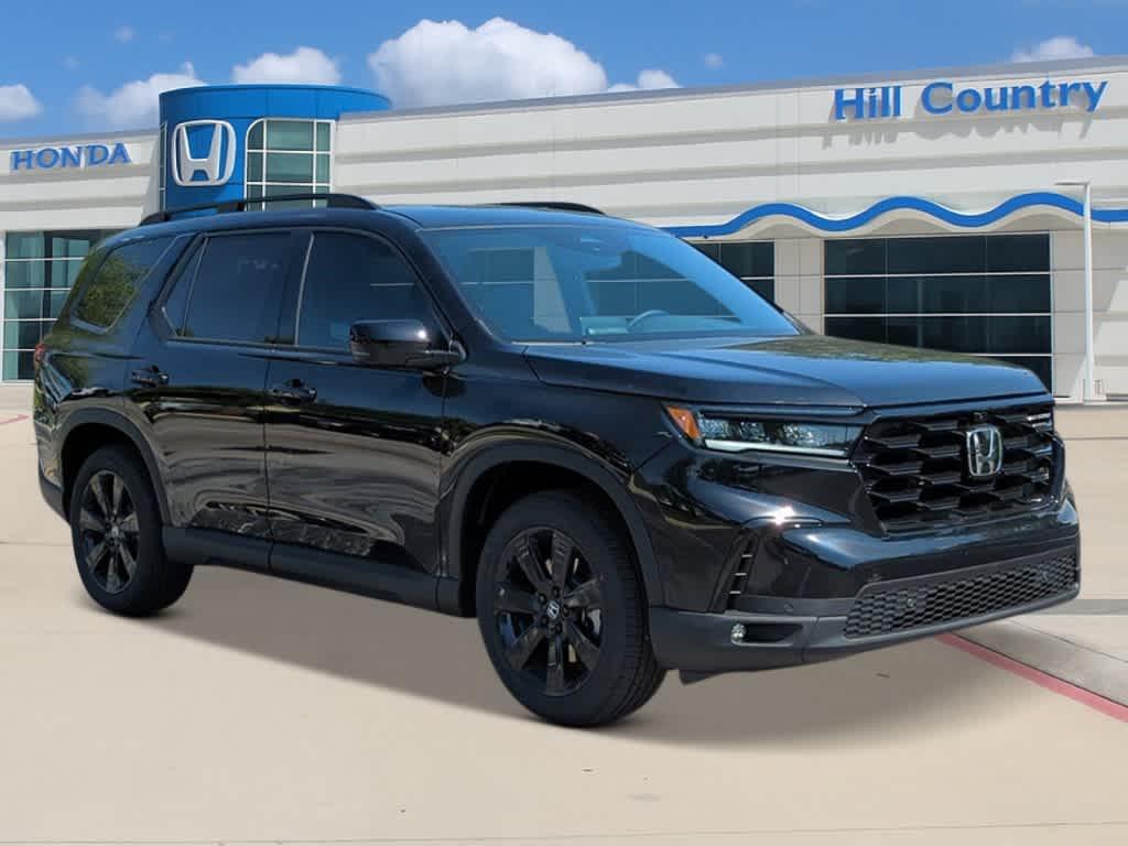 new 2025 Honda Pilot car, priced at $55,075