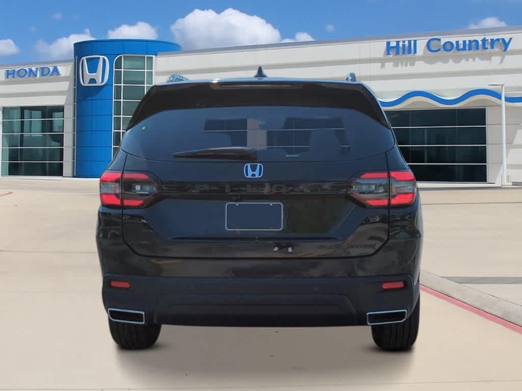 new 2025 Honda Pilot car, priced at $55,075
