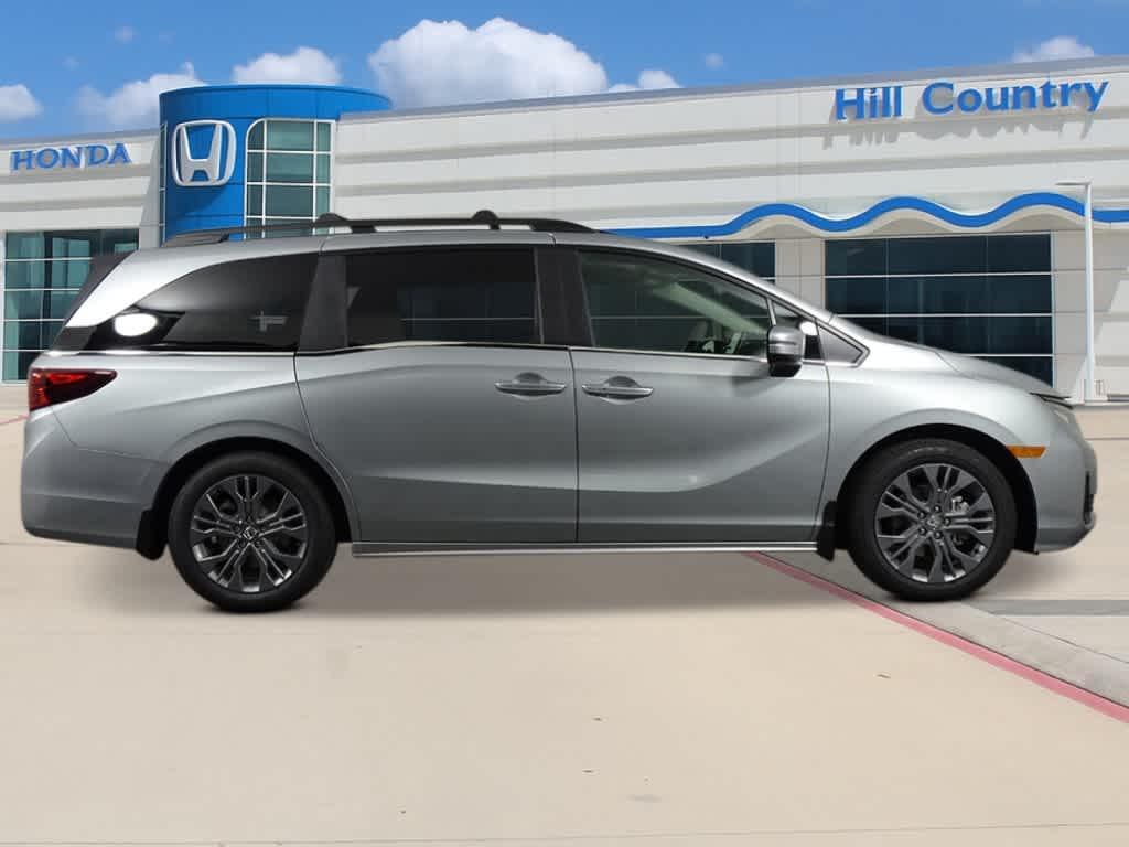 new 2026 Honda Odyssey car, priced at $45,653
