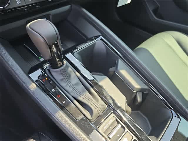 new 2025 Honda Accord Hybrid car, priced at $34,373