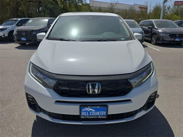 new 2025 Honda Odyssey car, priced at $49,960