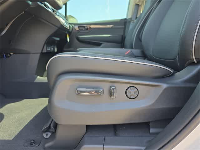 new 2025 Honda Odyssey car, priced at $49,960