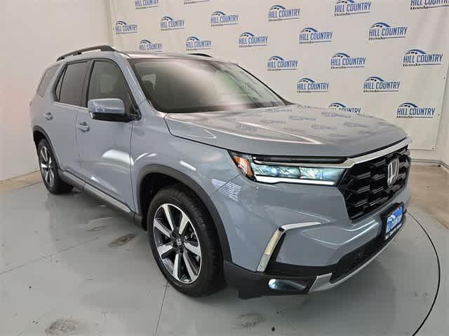 used 2025 Honda Pilot car, priced at $46,595