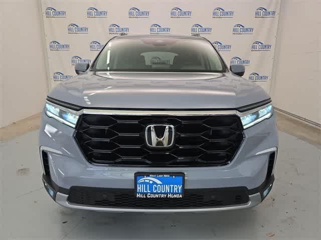 used 2025 Honda Pilot car, priced at $46,595