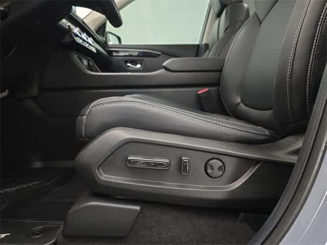 used 2025 Honda Pilot car, priced at $46,595
