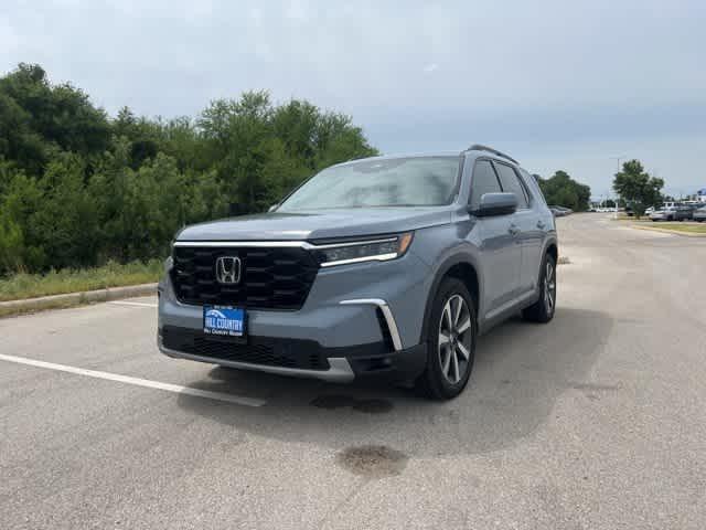 used 2025 Honda Pilot car, priced at $46,595