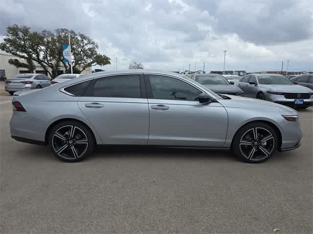 new 2025 Honda Accord Hybrid car, priced at $33,323