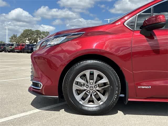 used 2021 Toyota Sienna car, priced at $30,195