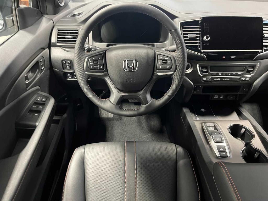 new 2025 Honda Ridgeline car, priced at $43,804