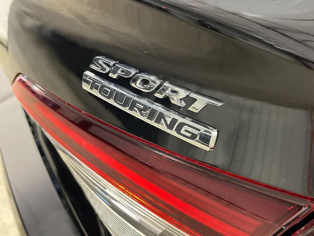 new 2026 Honda Civic Hybrid car, priced at $31,588