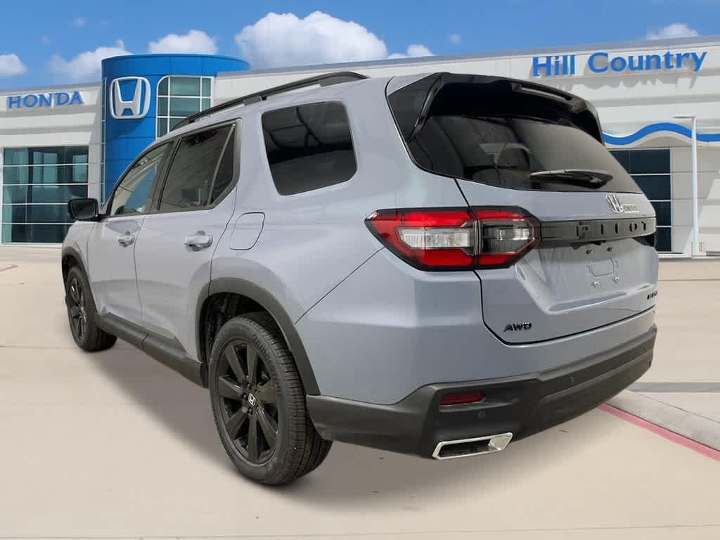 new 2025 Honda Pilot car, priced at $55,530