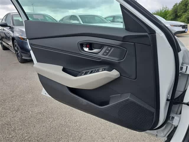 new 2025 Honda Accord Hybrid car, priced at $34,699