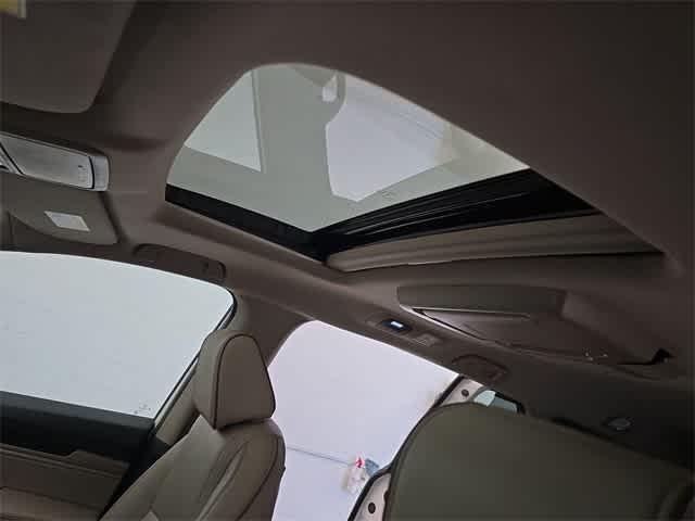 used 2024 Honda Odyssey car, priced at $35,295