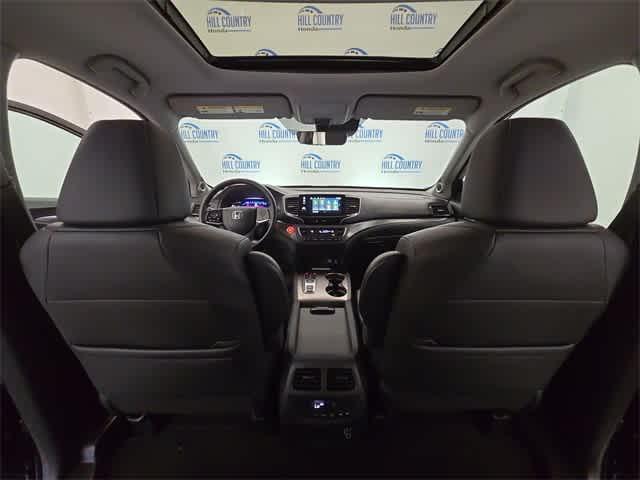 used 2022 Honda Pilot car, priced at $26,795