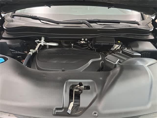 used 2022 Honda Pilot car, priced at $26,795