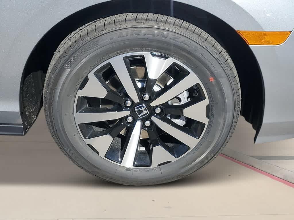 new 2026 Honda Odyssey car, priced at $42,983