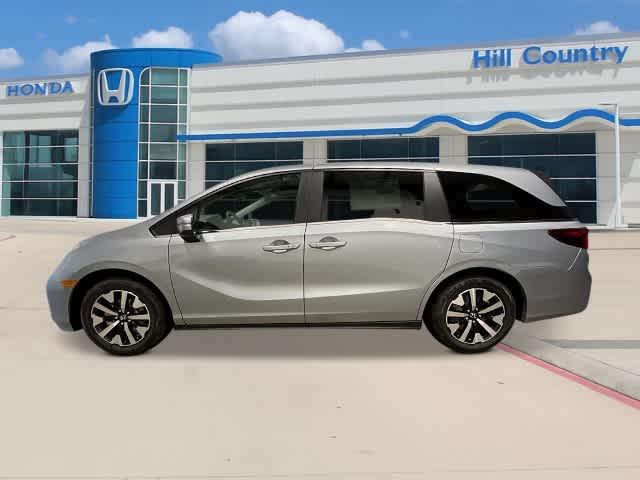 new 2026 Honda Odyssey car, priced at $41,837