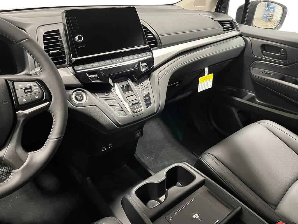 new 2026 Honda Odyssey car, priced at $41,837