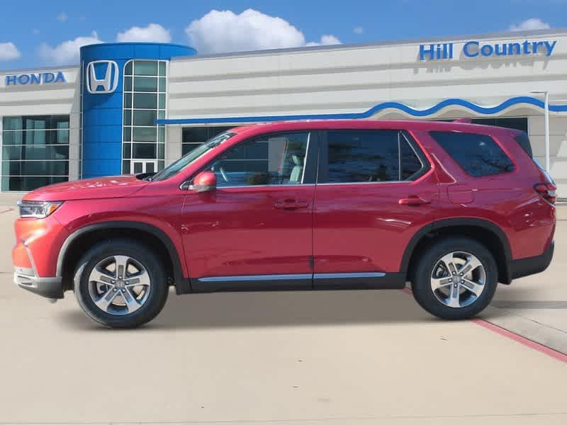 new 2025 Honda Pilot car, priced at $46,180