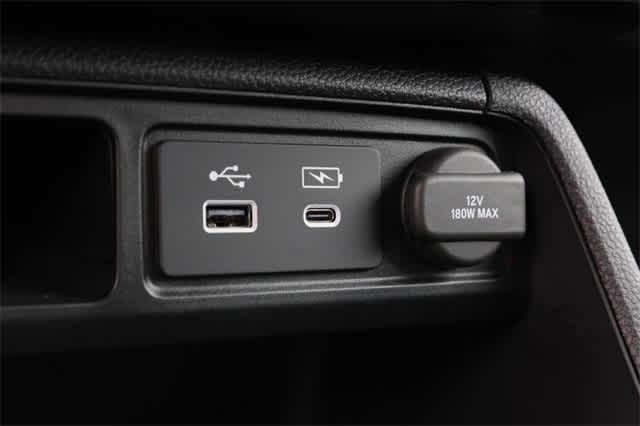 new 2025 Honda Pilot car, priced at $46,180