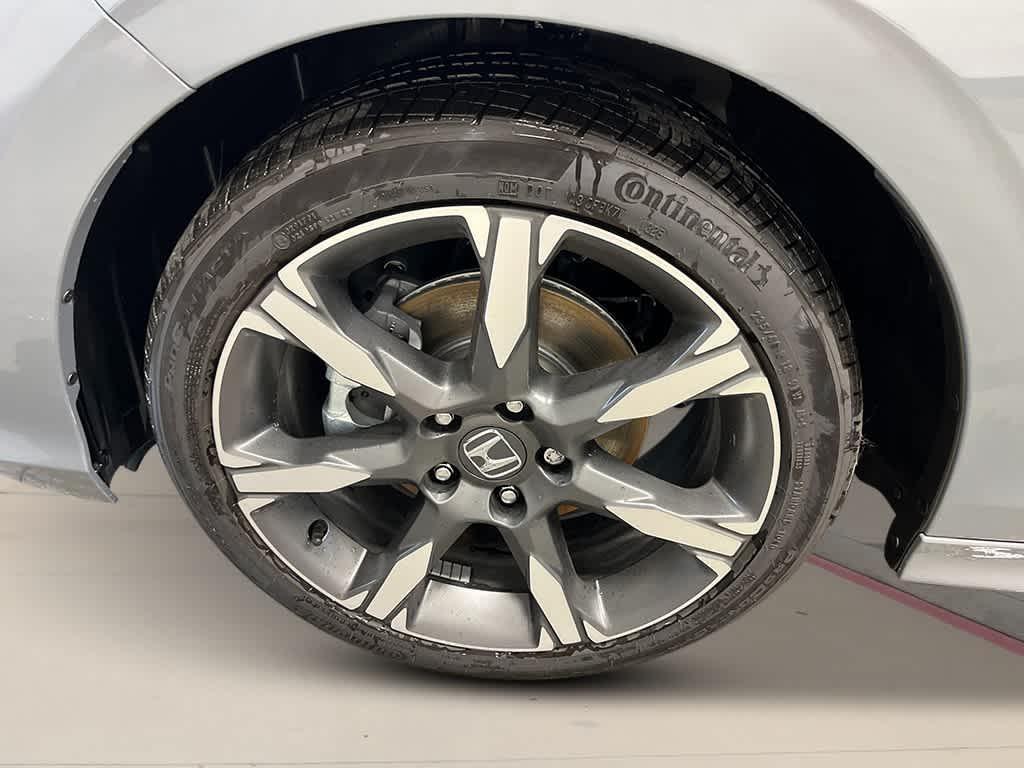 new 2026 Honda Civic Hybrid car, priced at $32,021