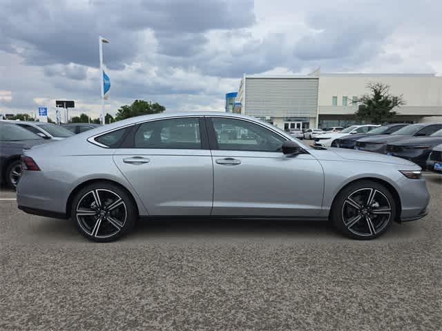 new 2025 Honda Accord Hybrid car, priced at $33,544