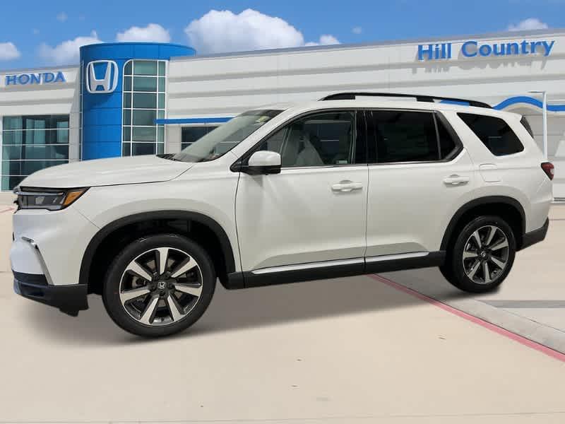 new 2025 Honda Pilot car, priced at $54,760