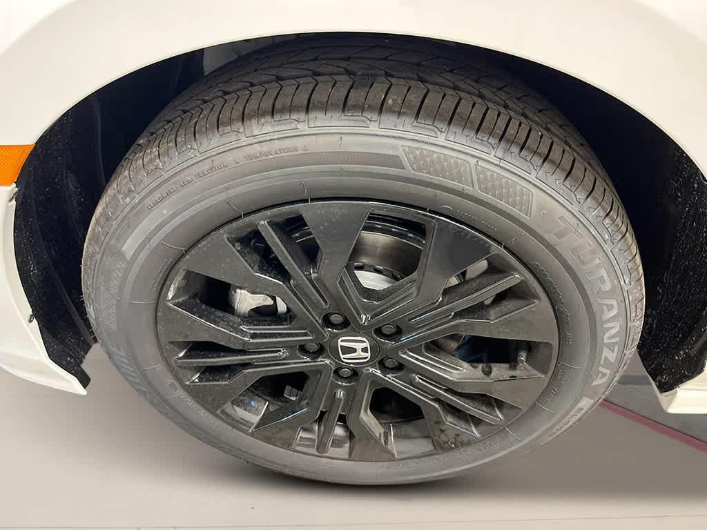 new 2026 Honda Odyssey car, priced at $43,195