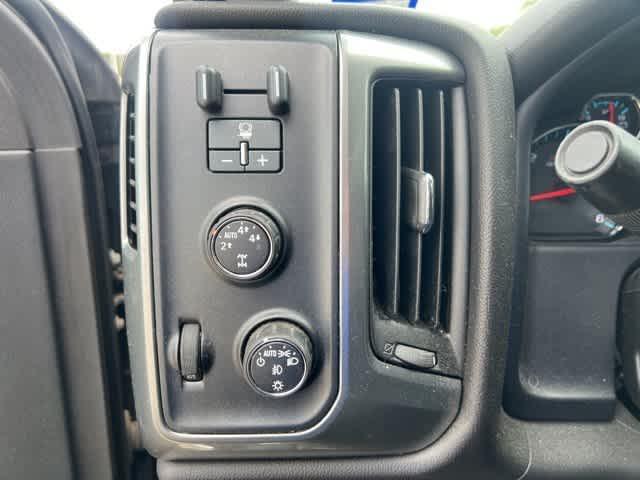 used 2015 Chevrolet Silverado 1500 car, priced at $15,245