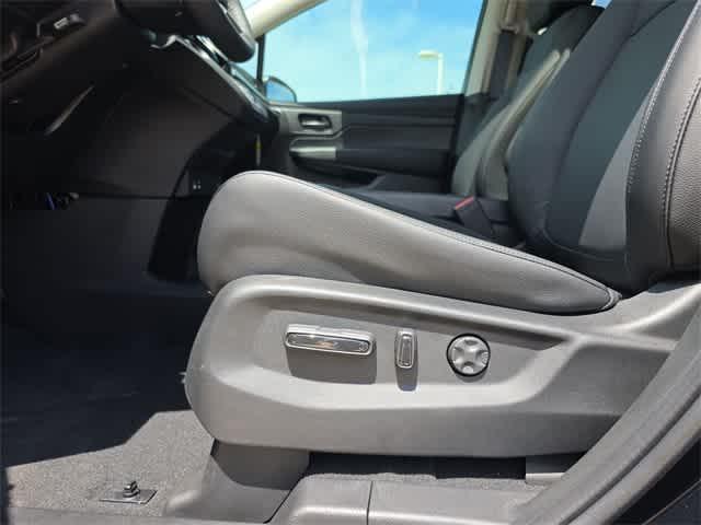 new 2025 Honda Odyssey car, priced at $41,152
