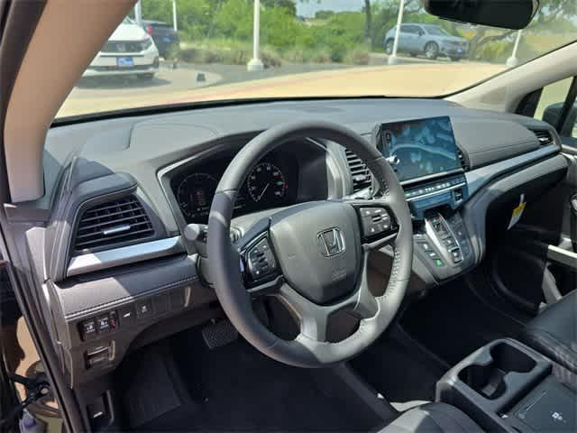new 2025 Honda Odyssey car, priced at $41,152
