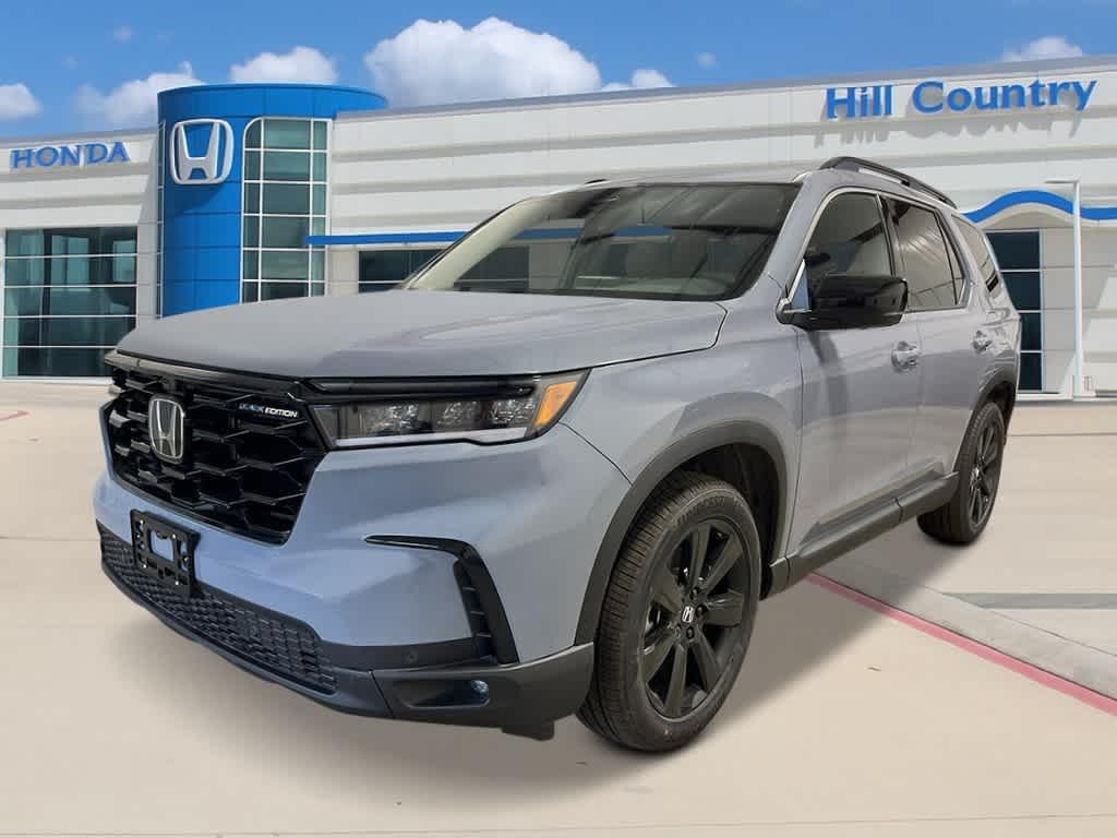 new 2025 Honda Pilot car, priced at $52,000