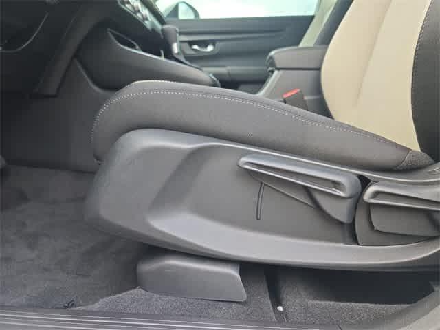 new 2025 Honda CR-V car, priced at $32,200
