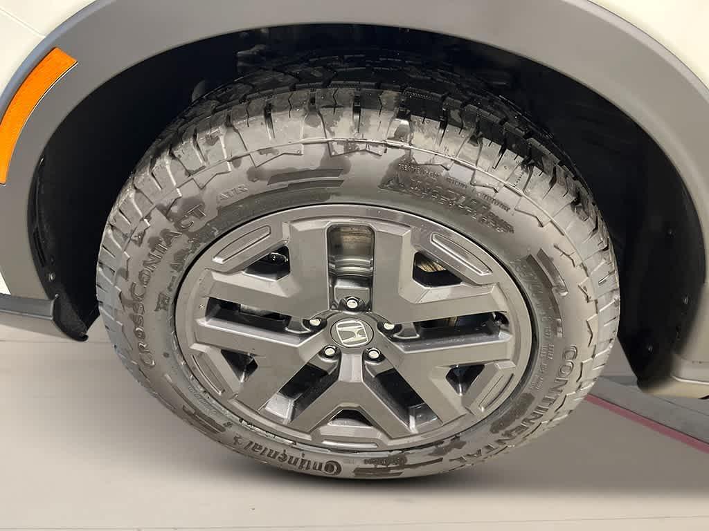 new 2026 Honda CR-V Hybrid car, priced at $37,764