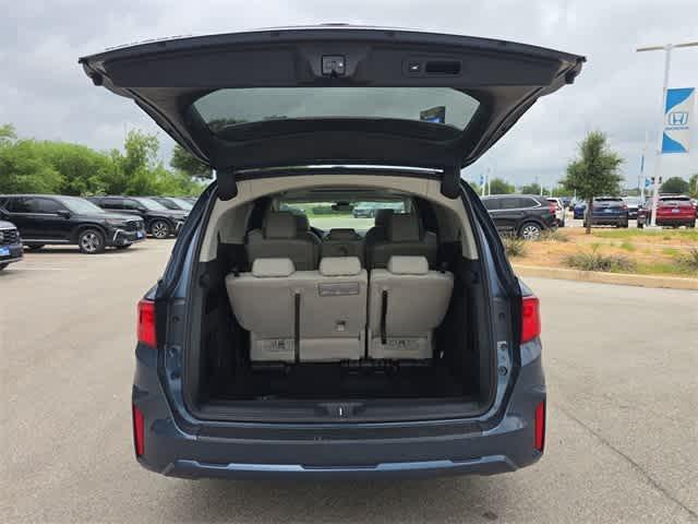 new 2025 Honda Odyssey car, priced at $41,152