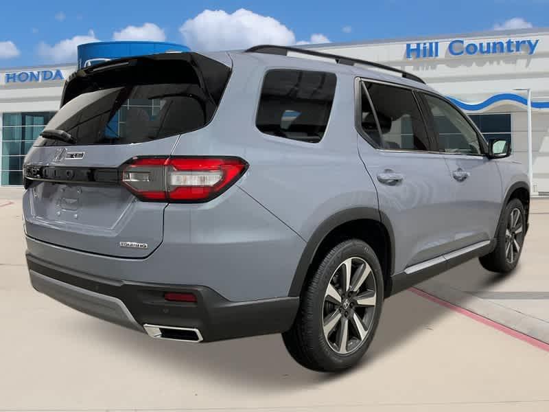 new 2025 Honda Pilot car, priced at $51,550